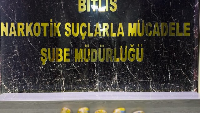 Tatvan'da 2 kilo 914 gram metamfetamin ele geçirildi