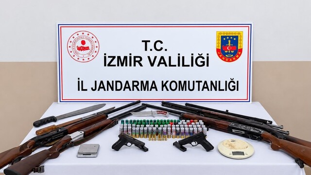 İzmir'de silah kaçakçılığı operasyonunda 1 şüpheli yakalandı