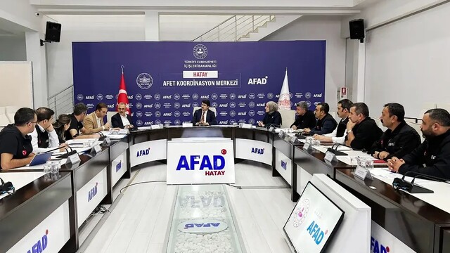 Hatay'da kırsal afet konutlarının yapım süreci değerlendirildi