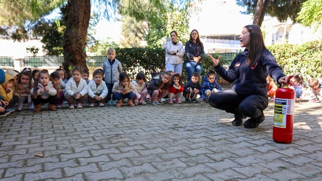 Aydın'da miniklere yangın ve acil durum eğitimi