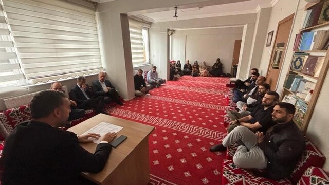 Bilecik'te din görevlilerine 'Değerler Eğitimi' toplantısı