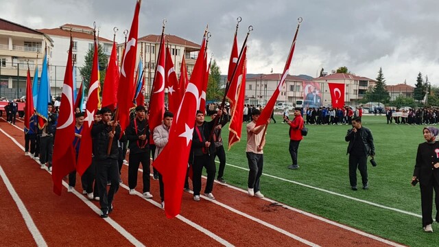 Gölbaşı'nda 29 Ekim Cumhuriyet bayramı kutlandı