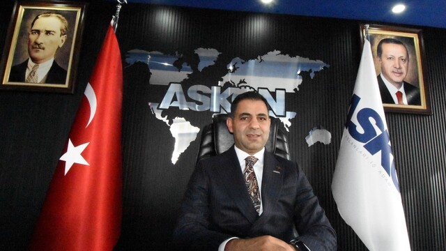 ASKON Başkanı Turan'dan 29 Ekim Cumhuriyet Bayramı kutlama mesajı: "Cumhuriyet; yalnızca bir geçmiş gururu değil; aynı zamanda geleceğe tutulan umut meşalesidir"