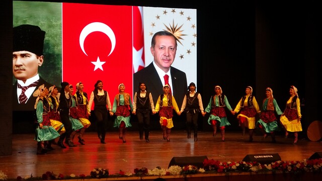 Mersin'de Cumhuriyet Bayramı coşkuyla kutlandı