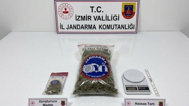 İzmir'de fabrikada uyuşturucu ticaretine jandarma operasyonu