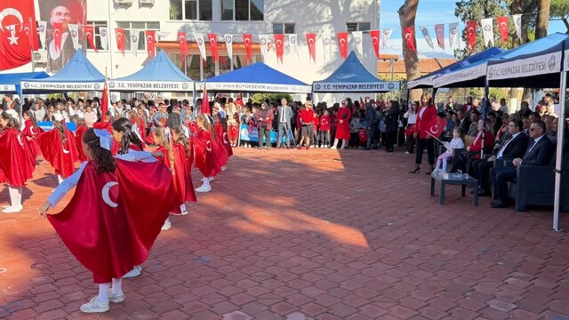 Yenipazar'da Cumhuriyet Bayramı coşkuyla kutlandı