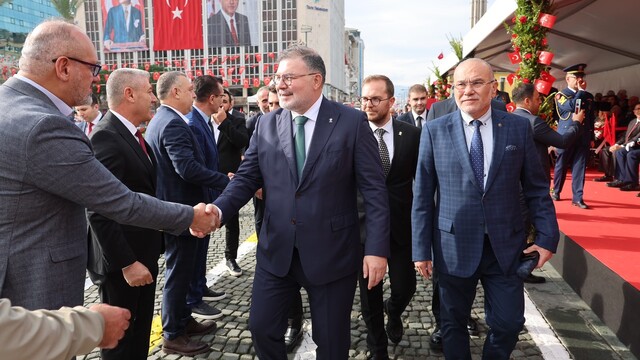 AK Parti İzmir İl Başkanı Saygılı: "Cumhuriyet hepimizin ortak emaneti, Türkiye hepimizin ortak geleceğidir"
