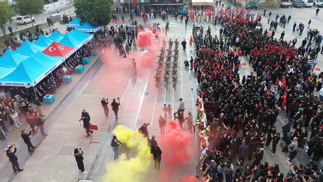 Çorum'da 29 Ekim Cumhuriyet Bayramı büyük coşkuyla kutlandı