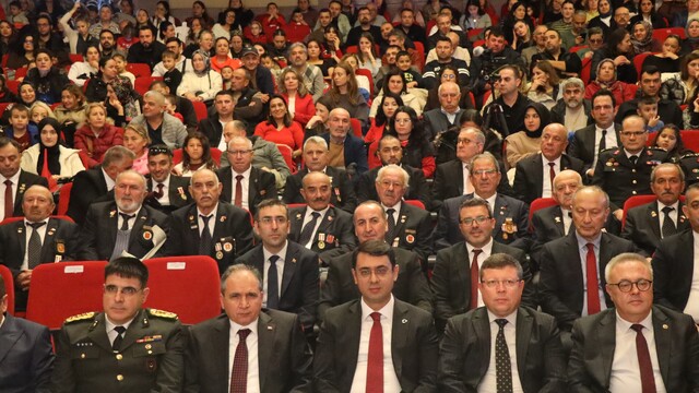 Uşak'ta Türkiye Cumhuriyetinin 103. yaşı coşkuyla kutlandı