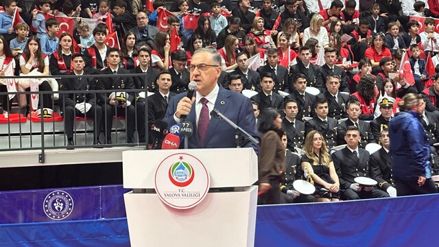 Yalova'da Cumhuriyet Bayramı coşkusu