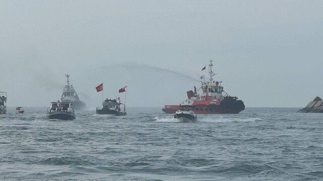 Zonguldak Limanı'nda Cumhuriyet Bayramı'na özel deniz gösterisi