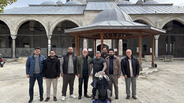 Hac için Almanya'dan yürüyerek yola çıkan Umar 88 günde Kırklareli'ye ulaştı