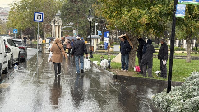 Tekirdağ ve Kırklareli'nde sağanak etkili oldu