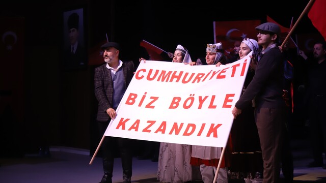 Iğdır'da Cumhuriyet Bayramı'nın 103. yıl dönümü törenle kutlandı