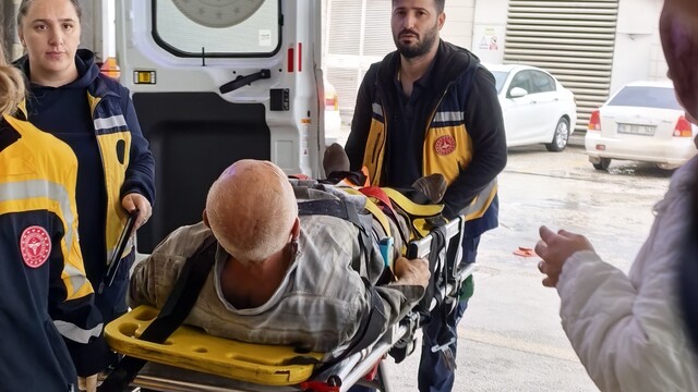 Yük asansörü düştü: 1 yaralı