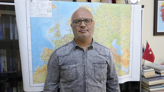 Prof. Dr. Maden: "Doğu Akdeniz'de Türkiye'siz hiçbir enerji projesi başarıya ulaşamaz"