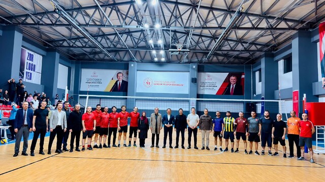 Bilecik'te voleybol turnuvasının şampiyonu belli oldu