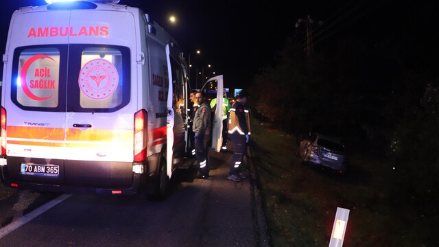 Karaman'da otomobiller çarpıştı: 4 yaralı