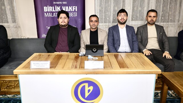 Akçadağ Belediye Başkanı Ulutaş'tan "Enkazdan İmara Malatya" söyleşisi