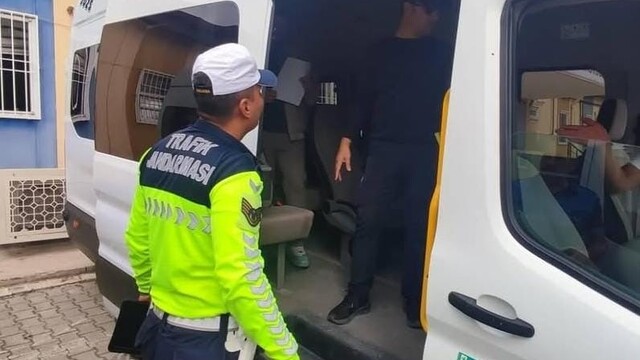 Kilis'te okul çevrelerinde jandarma ekiplerinden güvenlik denetimi