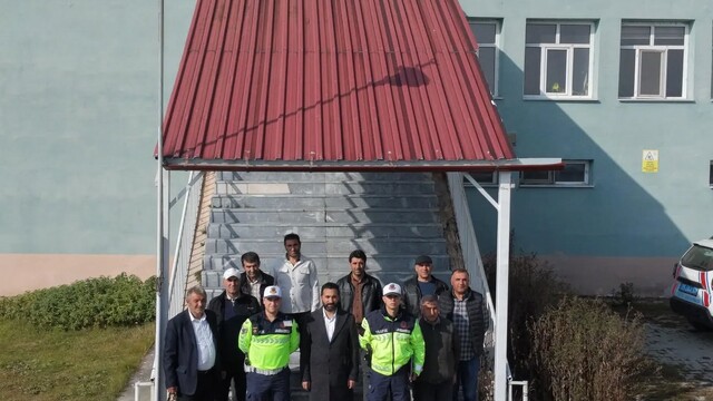 Çıldır'da öğrenci servisleri denetlendi