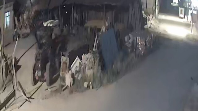 Otomobil ve traktör hırsızı önce kameraya, sonra polise yakalandı