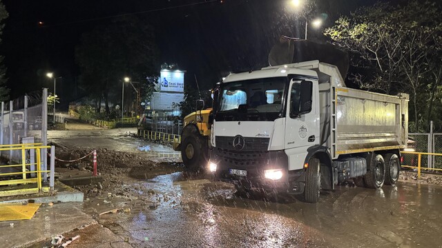 Rize'de sağanak etkili oldu
