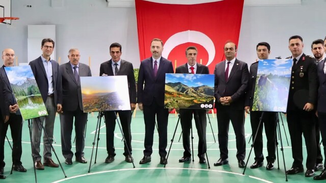 Üzümlü'nün güzellikleri fotoğraf karelerinde sergilendi