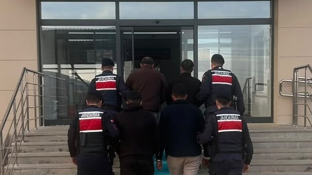 Kırıkkale'de uyuşturucu operasyonunda yakalanan 4 şüpheli tutuklandı
