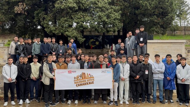 Eskişehir öğrencilerinin de katıldığı "Maziyeden Âtiye Çanakkale" programı gerçekleşti