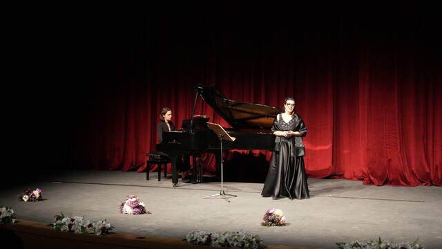 İzmir Kültür Yolu Festivali'nde Mozart'ın eserleri sanatseverlerle buluştu