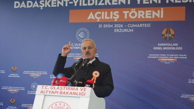 Bakan Uraloğlu Erzurum'da açıkladı: Ulaşım altyapısına 168 milyar liralık dev yatırım
Erzurum'da dev açılış: Dallıkavak tüneli ve yeni nesil kavşak hizmete girdi
Erzurum'daki iki dev projeyle yıllık 240 milyon liralık dev tasarruf sağlanacak
Dallıkavak geçidi tarih oldu: 20 dakikalık çileli yol 5 dakikaya düştü
Ulaştırma ve Altyapı Bakanı Abdulkadir Uraloğlu, Doğu Türkiye demiryolu projesi için ihale tarihi verdi
Demiryolunda büyük gün 22 Aralık: Erzurum-Gürcistan hattı modernize ediliyor