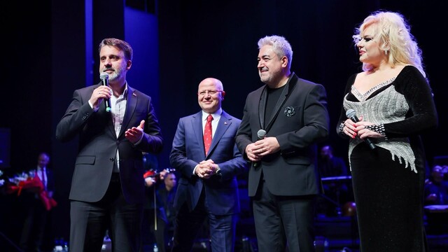 Alaturka'nın Yıldızları' Bursa'da sahne aldı