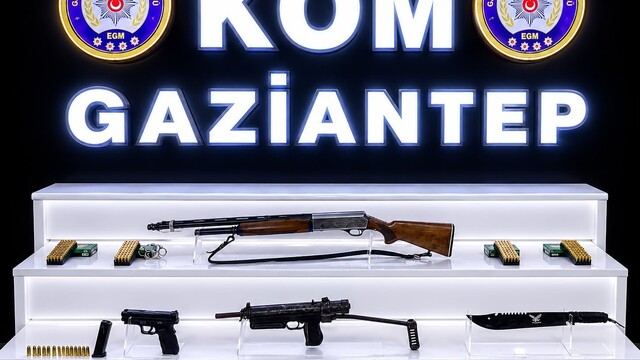 Gaziantep'te silah kaçakçılarına yönelik operasyonda 3 silah ele geçirildi